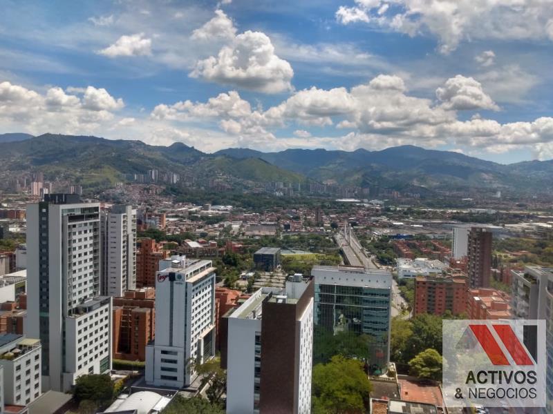 Oficina disponible para Venta en Medellin con un valor de $8,800,000,000 código 1766