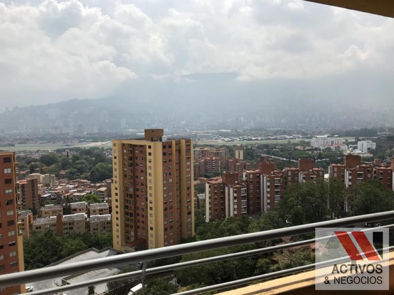 Apartamento disponible para Venta en Medellin con un valor de $720,000,000 código 326